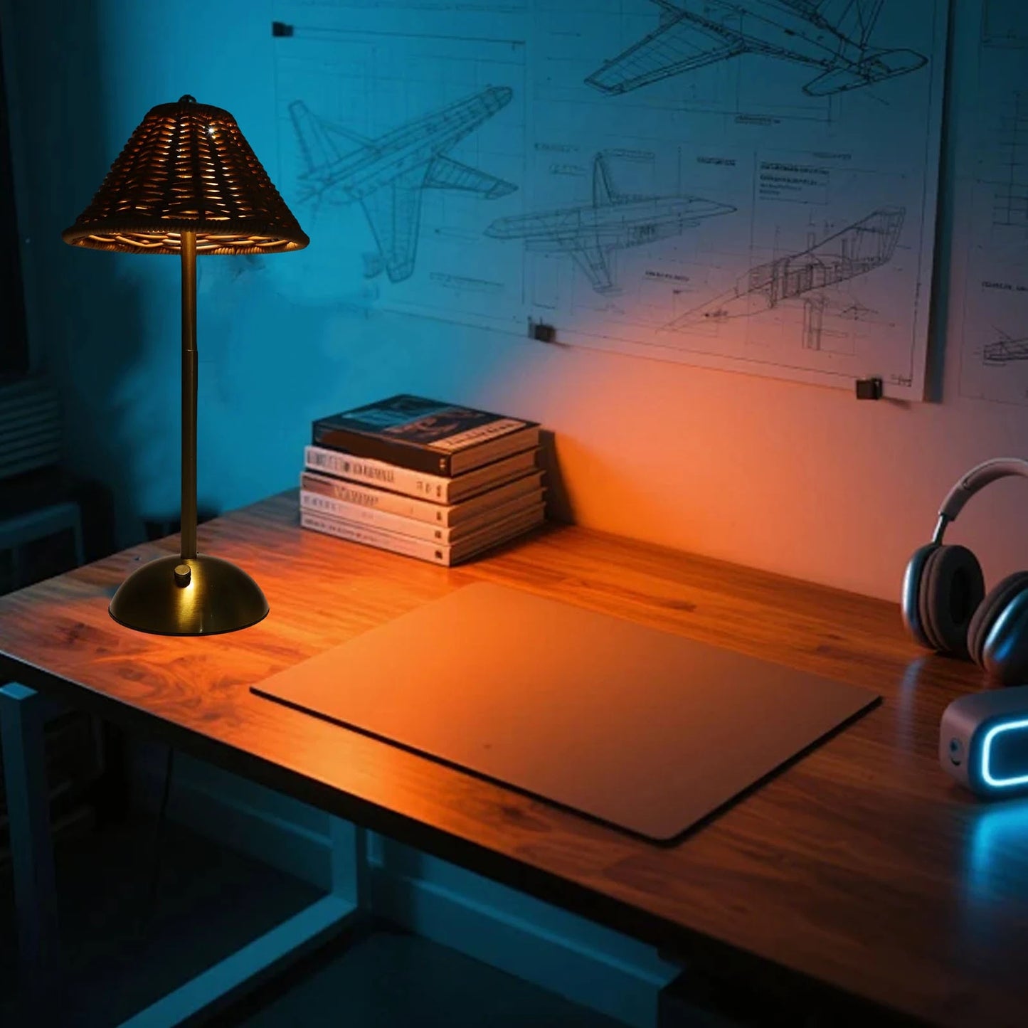 Rechargeable LED Bedside Lamp—Dimmable Eye-Care Reading Light, 600mAh Rattan Weave Design for Restaurant