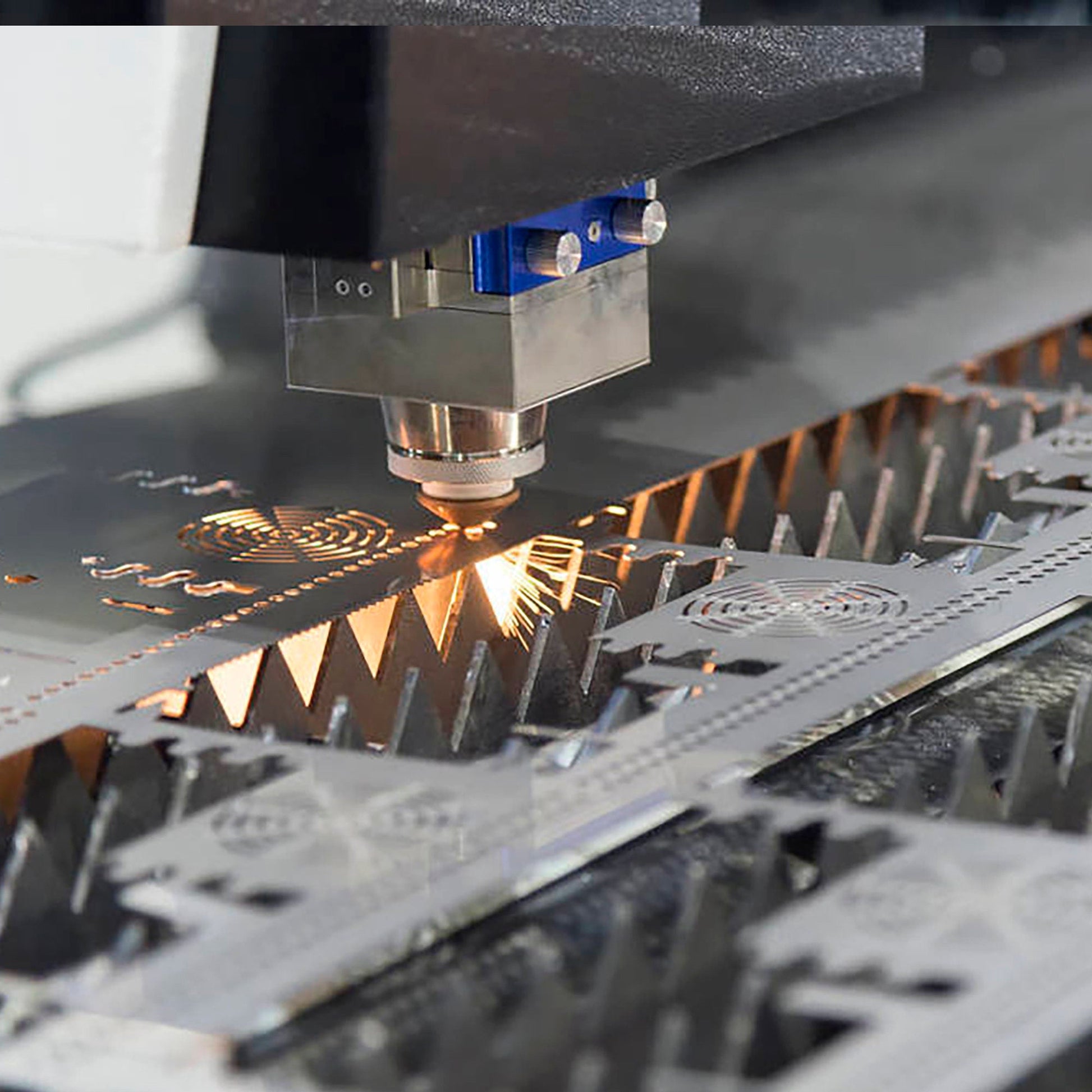 Customized BBQ Grill And Fork Metal Sign, Metal Wall Art, Metal Decor, Outdoor Door Hanging, Home Decor, Gifts For Friends, Housewarming