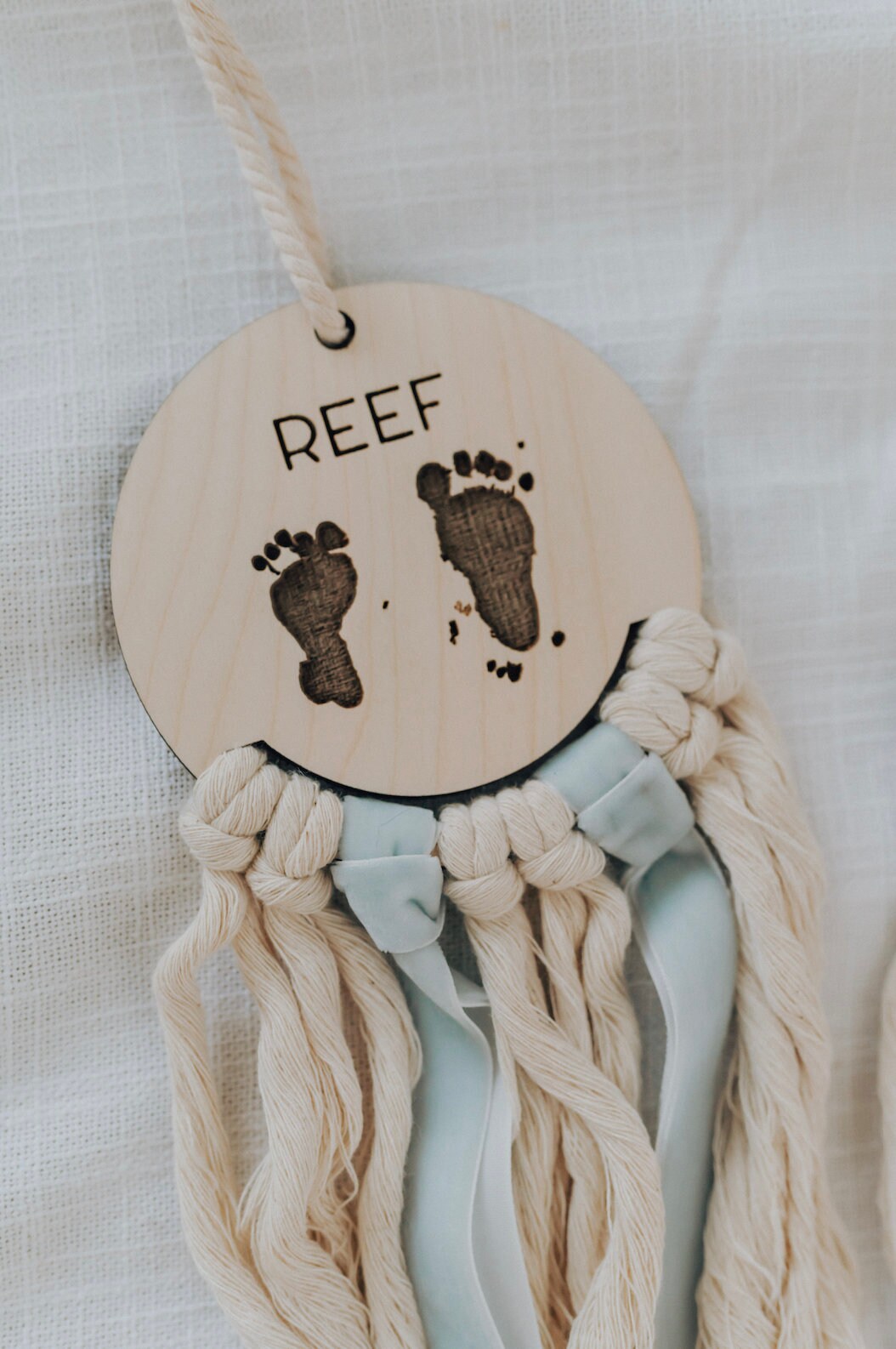 personalized baby footprints sign | footprints ornament | footprint keepsake | engraved macrame sign | gift for mom